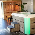 Belle View Strumyk 212 - Jacuzzi & شقة شكلارسكا بوريبا