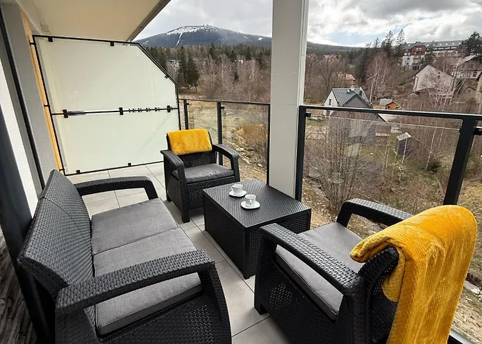 Belle View Strumyk 212 - Mountain View & Spa 아파트 *